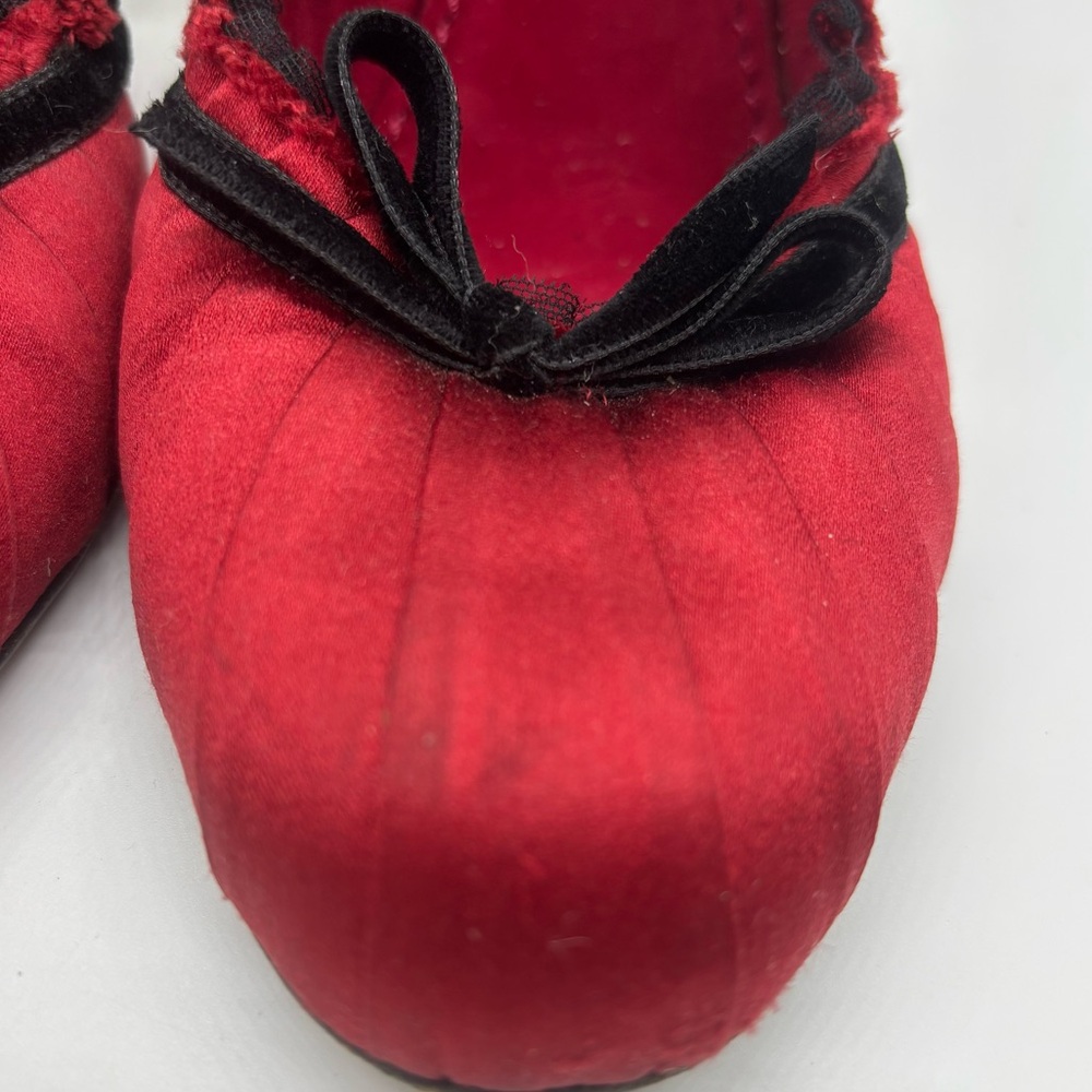 Louis Vuitton Red Satin Black Lace Balmoral Pumps 3” High Heels Sz 37.5 US 7.5 - Picture 4 of 11